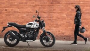 triumph speed t4 latest one